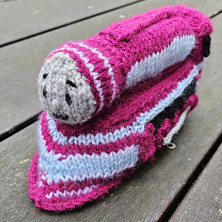 Caitlin Knitted Train