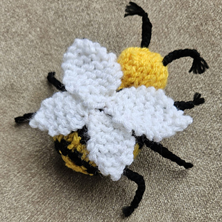 Bigger knitted bee toy rear view
