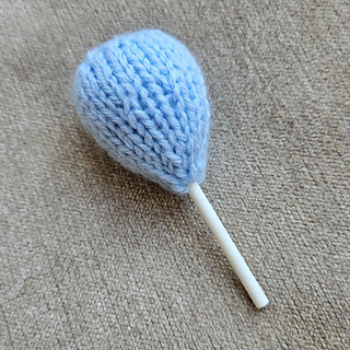 Knitted Classic Pooh Balloon