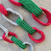 Knitted Paper Chain Small Medium and Large