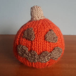Knitted Halloween pumpkin