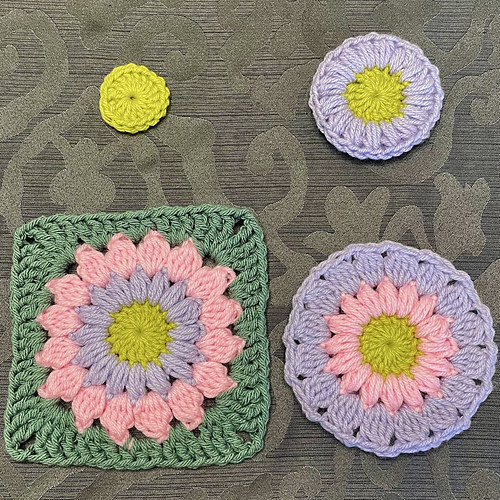 Cammie's Crash Course Blanket (Crochet) photo 5