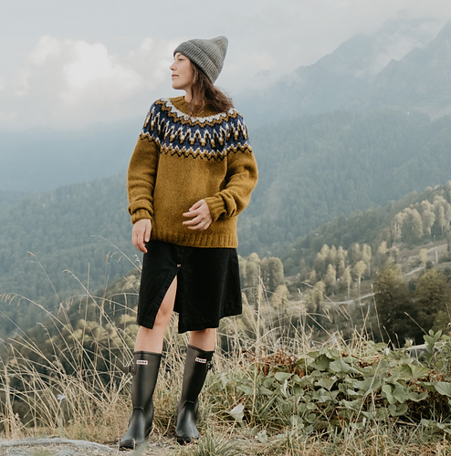 Mountain Air Colorwork Yoke