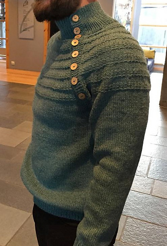 Rumla genser herre - StrikkeUlla