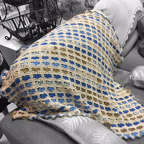 Ravelry Threads of Love Blanket pattern by Caryn Moir