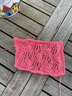 vor waschen/spannen
before washing/ blocking
