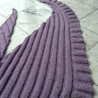 Ravelry: Gabi139's Big big Syal in Lila