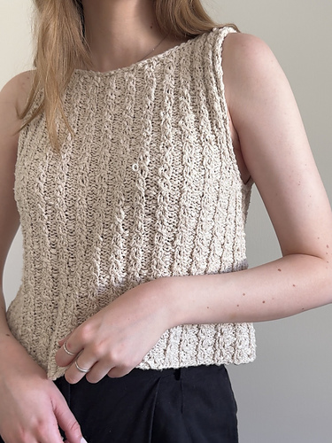 Ravelry: Oat Camisole pattern by Helene Beba