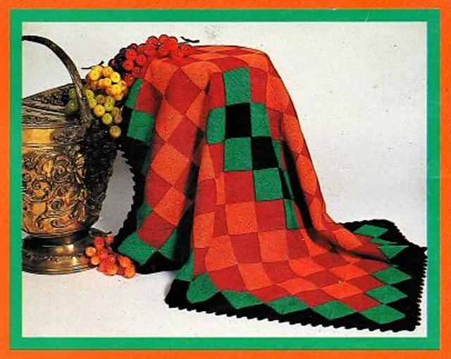 Ravelry Knee rug pattern by Elize E. Visser