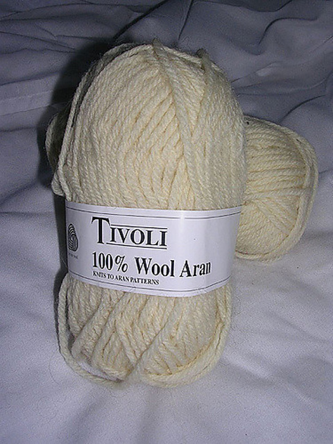 100 wool aran yarn Clearance