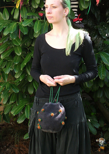 Dirigible Plums Bag photo 5