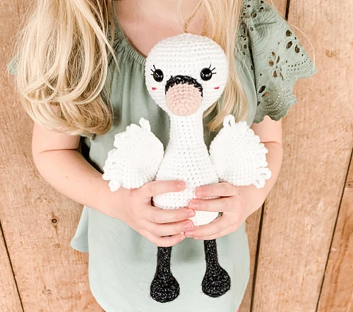 85 Free Patterns For Crochet Birds 26 Amigurumi Swan Free Crochet Pattern