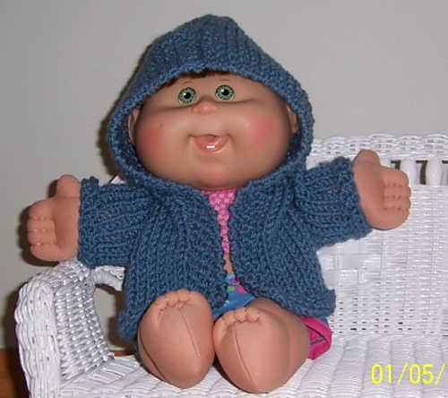 Hooded Sweater for a Cabbage Patch Doll photo 2