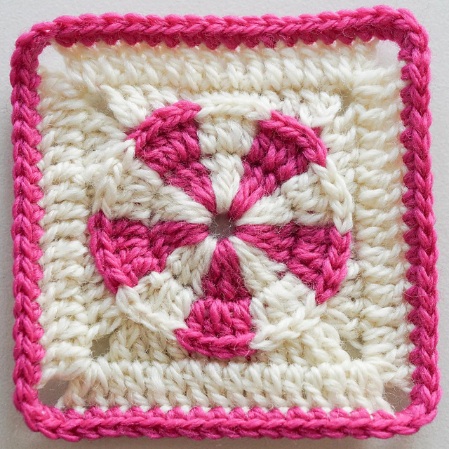 Pinwheel Granny Square