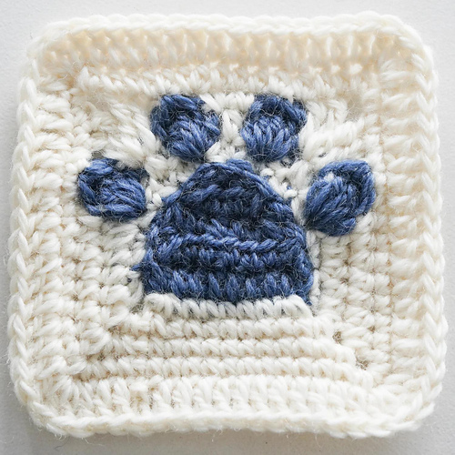 Cat Claws Granny Square