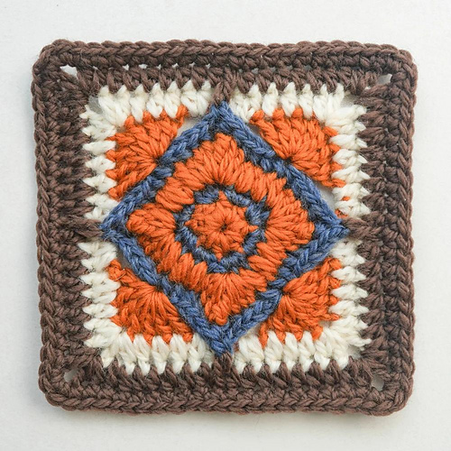 Rustic Diamond Granny Square