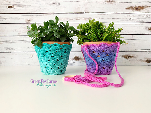 Ravelry: Sweet Stripes Plant Cozy pattern by Lisa M Fox