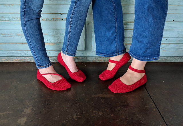 Ravelry: Dainty 4-in-1 Mary Janes pattern by Natasha Sills