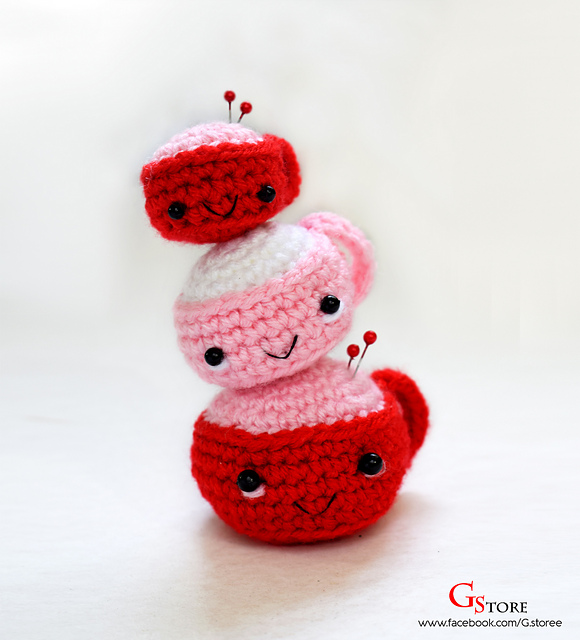 Cute Cup Pins' Cushion