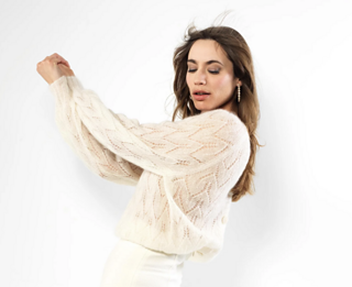 Zoom sur le raglan du gilet ajouré Maya by Anny Blatt