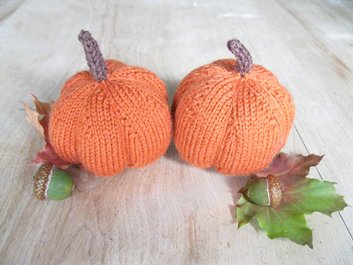 Mini Knitted Pumpkin photo 3