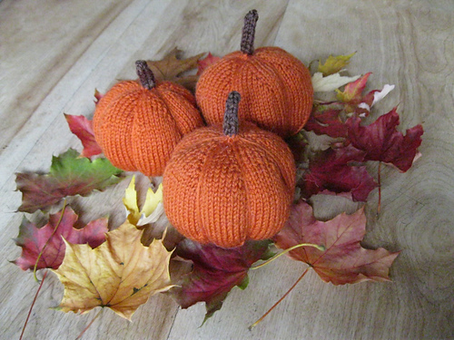 Mini Knitted Pumpkin photo 2