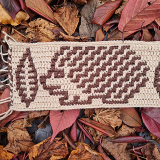 CURIOUS HEDGEHOG MOSAIC BLANKET STRIP