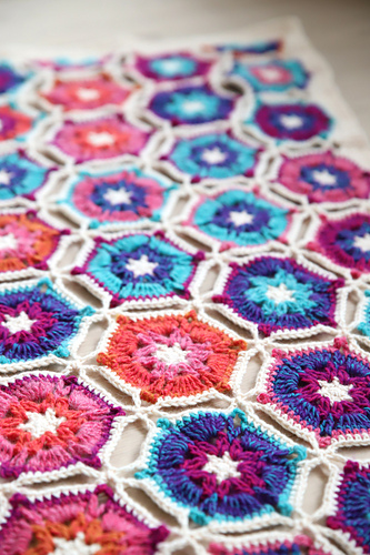 Borealis Blanket photo 6