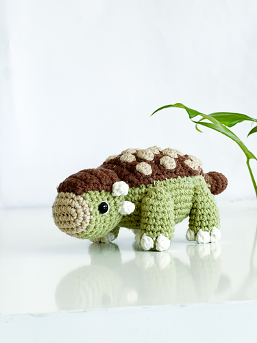 Ravelry: Dinosaur - ankylosaurus pattern by Halime Özel