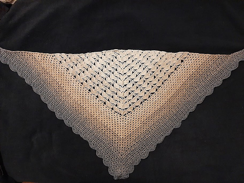 Ripley Shawl photo 3