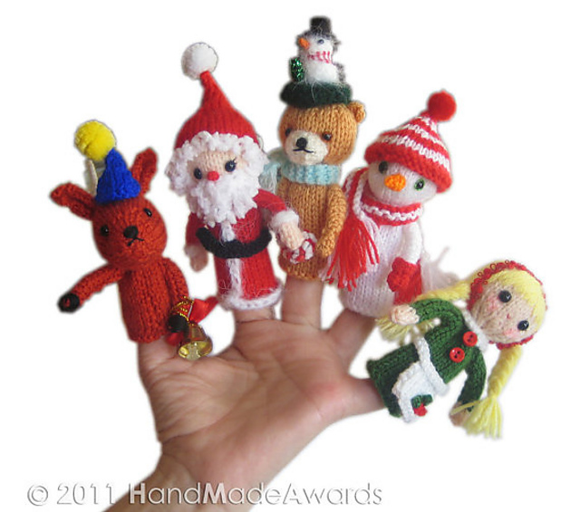 Ravelry CROCHET Christmas Finger PUPPETS pattern by Loly Fuertes