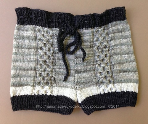 Shorts With Cable Design photo 2