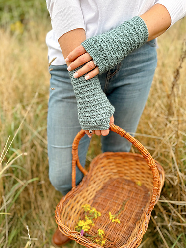 Mystical Mitts photo 3