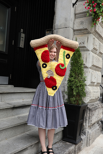 Pizza Bag - HappyCrochetLady by Rachel Paul