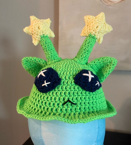 Alien Kadoatie Neopet Hat