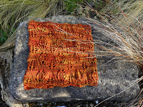 Ravelry: Leaf carpet pattern by Susan Ashcroft