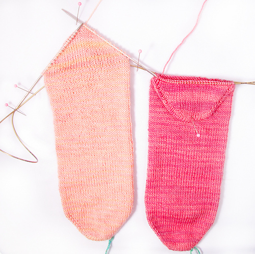 Socks Two at a Time On a Magic Loop photo 4