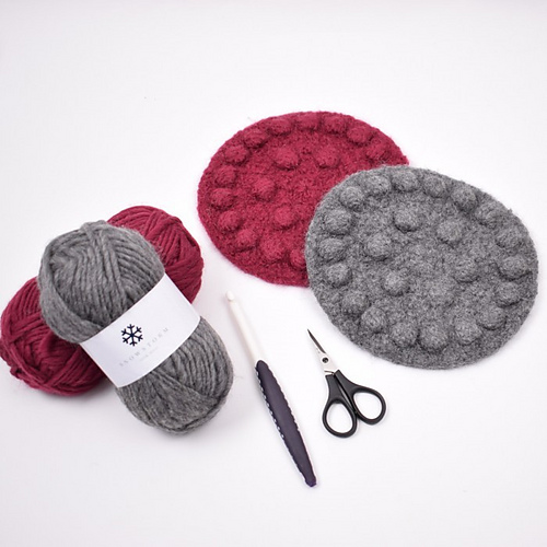 Ravelry Felted Trivet with Flower Motif pattern by Tine Sommer Hansen