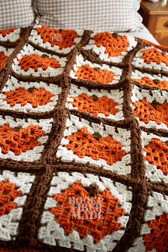 The Pumpkin Season Throw