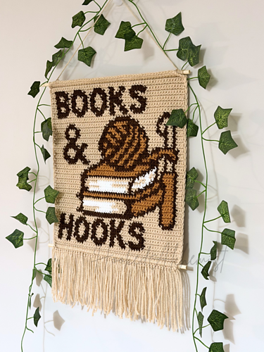 Books & Hooks