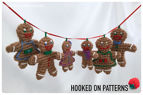 Ravelry: Gingerbread Family Christmas Tree Decorations pattern by Ling Ryan