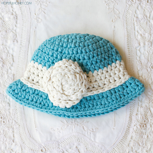 Vintage Baby Cloche Hat photo 1