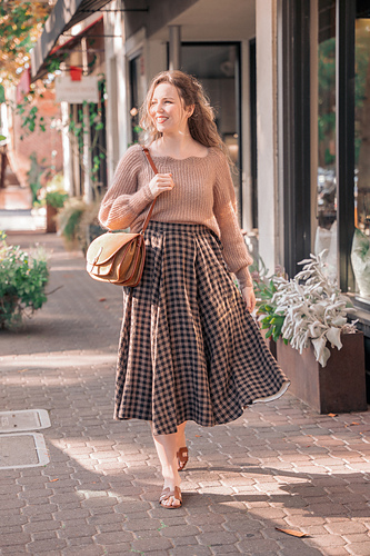 Amaryllis - Isabella Clark