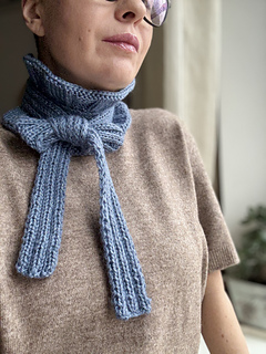 Ravelry: Knitted AMPIR Scarf Collar pattern by Ilona Sverchkova