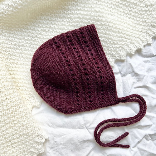 Riddervold bonnet Light (28st/10cm)