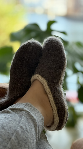 Ravelry: Felted Bjarne Slippers pattern by Inge's Knitting Lab