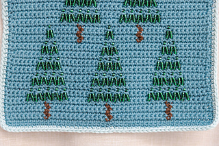Ravelry: Alpine Table Runner pattern by Jane Crowfoot