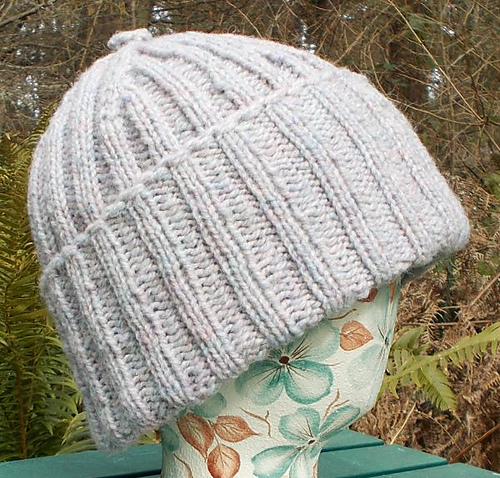 Ravelry: Basic Ribbed Hat pattern by Jane Irish Nelson