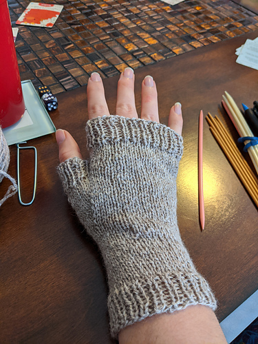 Fingerless Mittens Marina photo 2