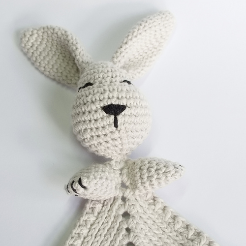 Bunny amigurumi